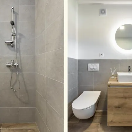 Chic With Finnish Sauna And Jacuzzi