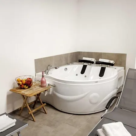 Apartman Chic With Finnish Sauna And Jacuzzi Kranjska Gora