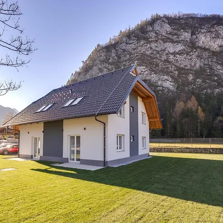 Apartament Chic With Finnish Sauna And Jacuzzi Kranjska Gora