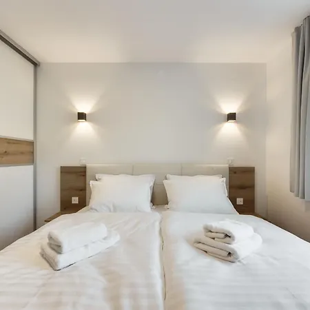 Chic With Finnish Sauna And Jacuzzi Apartment Kranjska Gora