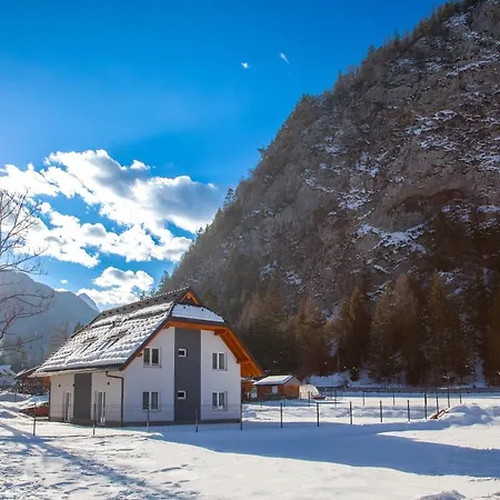 Chic With Finnish Sauna And Jacuzzi *