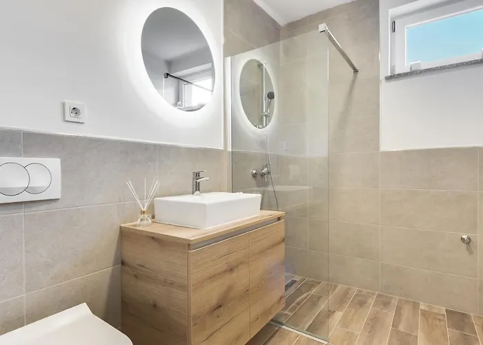 Apartment Chic With Finnish Sauna And Jacuzzi Kranjska Gora